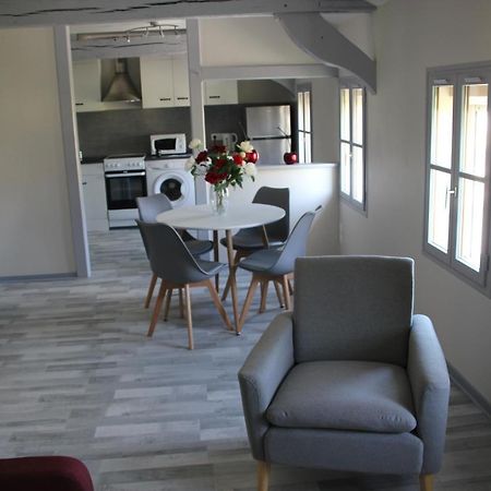 Les Appartements Du Saint Hubert Arcis-sur-Aube Eksteriør billede